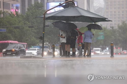 韓国首都圏などに大雨警報　政府安全対策本部が警戒態勢