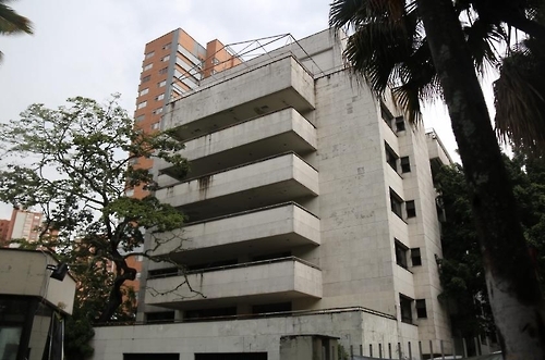 파블로 에스코바르가 소유했던 '모나코 빌딩'