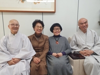 50억 기부한 보살들