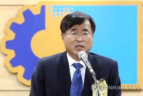 한철수 창원상의 회장