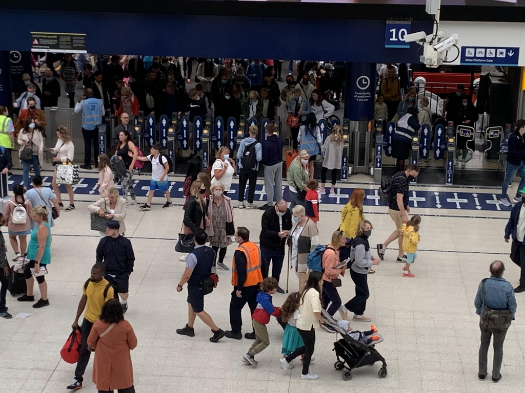 영국 런던 기차역