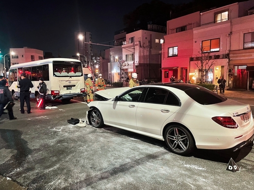 도쿄서 80세 운전자 교통사고