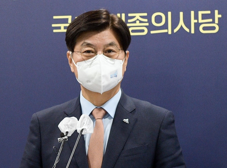 언론 브리핑하는 이춘희 세종시장