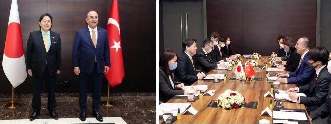 일본-터키 외무장관 회담