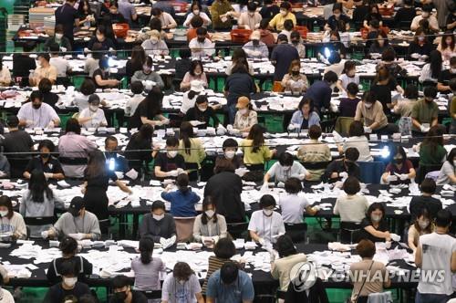 국힘 충북서 낙승…도지사 탈환·기초단체장 7명 배출