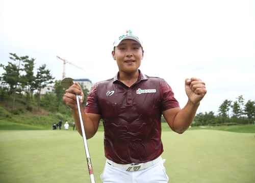 우승 확정 후 기뻐하는 서요섭