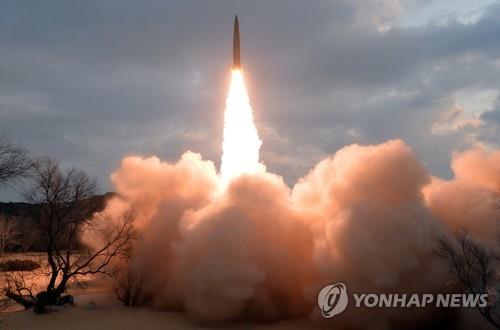 북한 탄도미사일 [2022.09.25 송고]