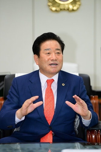 [동정] 김진부 경남도의회 의장, 시도의장협의회 수석부회장 선출