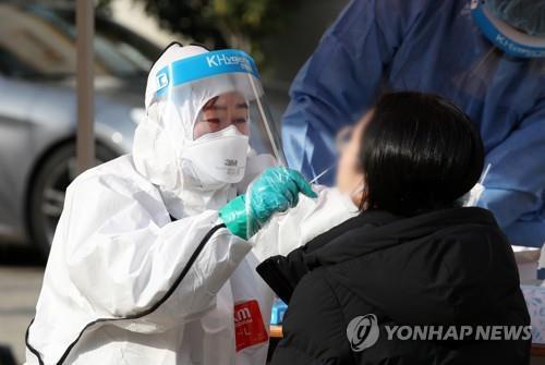 수학여행 후 코로나19 집단감염 구미 고교생 100명 육박