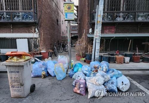  "내 택배 송장이 왜 거기에"…억울한 무단투기 과태료