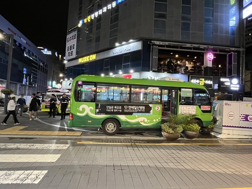시민 심폐소생술 했지만…운전 중 의식 잃은 버스 기사 숨져