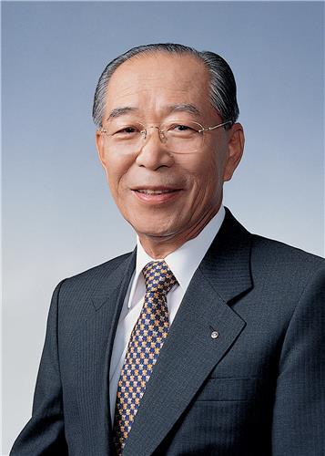 '박카스의 아버지' 동아쏘시오그룹 강신호 명예회장 별세