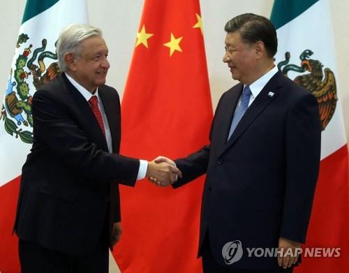 회담서 악수하는 중국-멕시코 정상