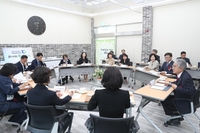 '모든 정책을 학교 중심으로'…경남교육청, 지역교육업무협의회