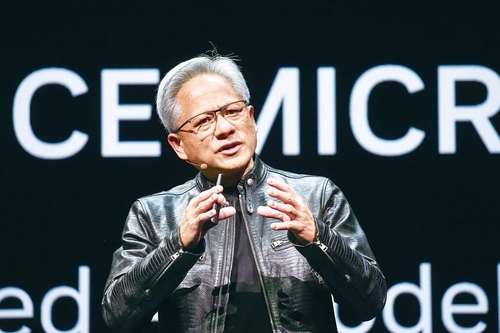 엔비디아 CEO "디지털 휴먼 시대 오는 중…약사·디자이너 활용"