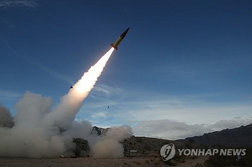 미국이 우크라이나에 제공한 장거리 미사일 에이태큼스