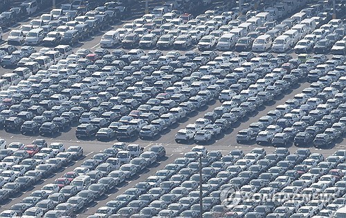 韓, 내수부진으로 車생산 7위로 하락…올해 美관세로 '사면초가'