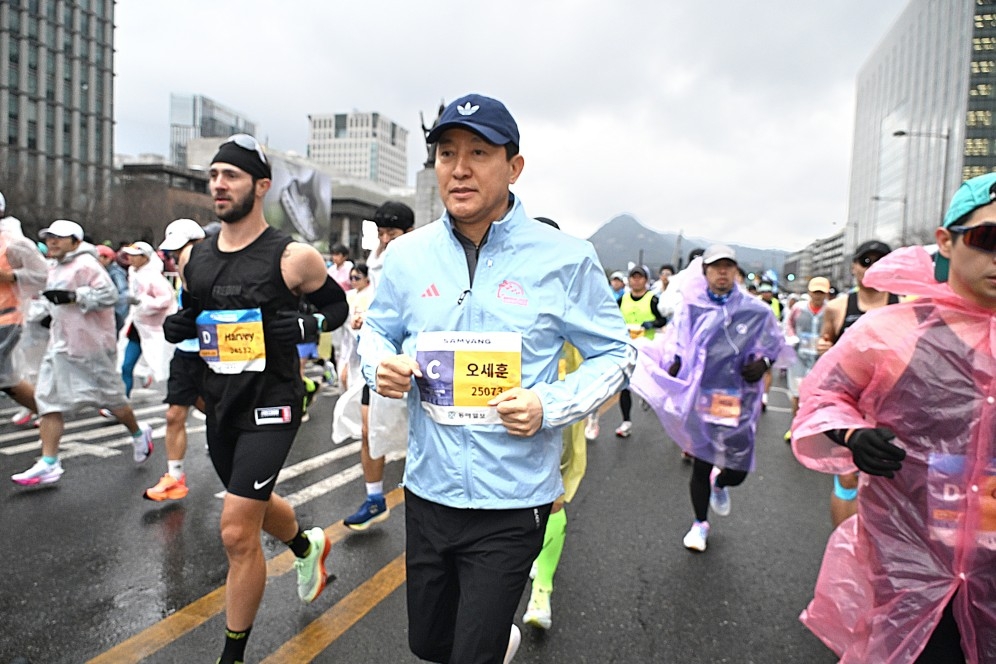 서울마라톤 참가한 오세훈 시장