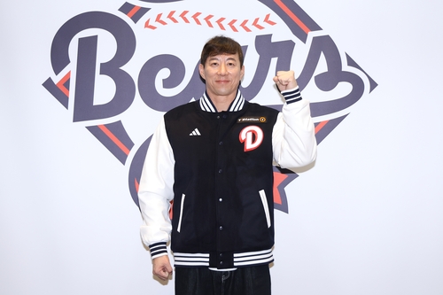 두산 데뷔전 치른 고효준 "막 써주세요, 악을 보여드리겠습니다"(종합)
