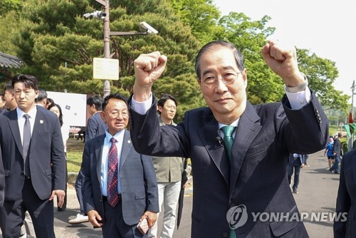 한덕수 "김문수, 단일화 약속 지켜라…기본적 예의도 없어"(종합)