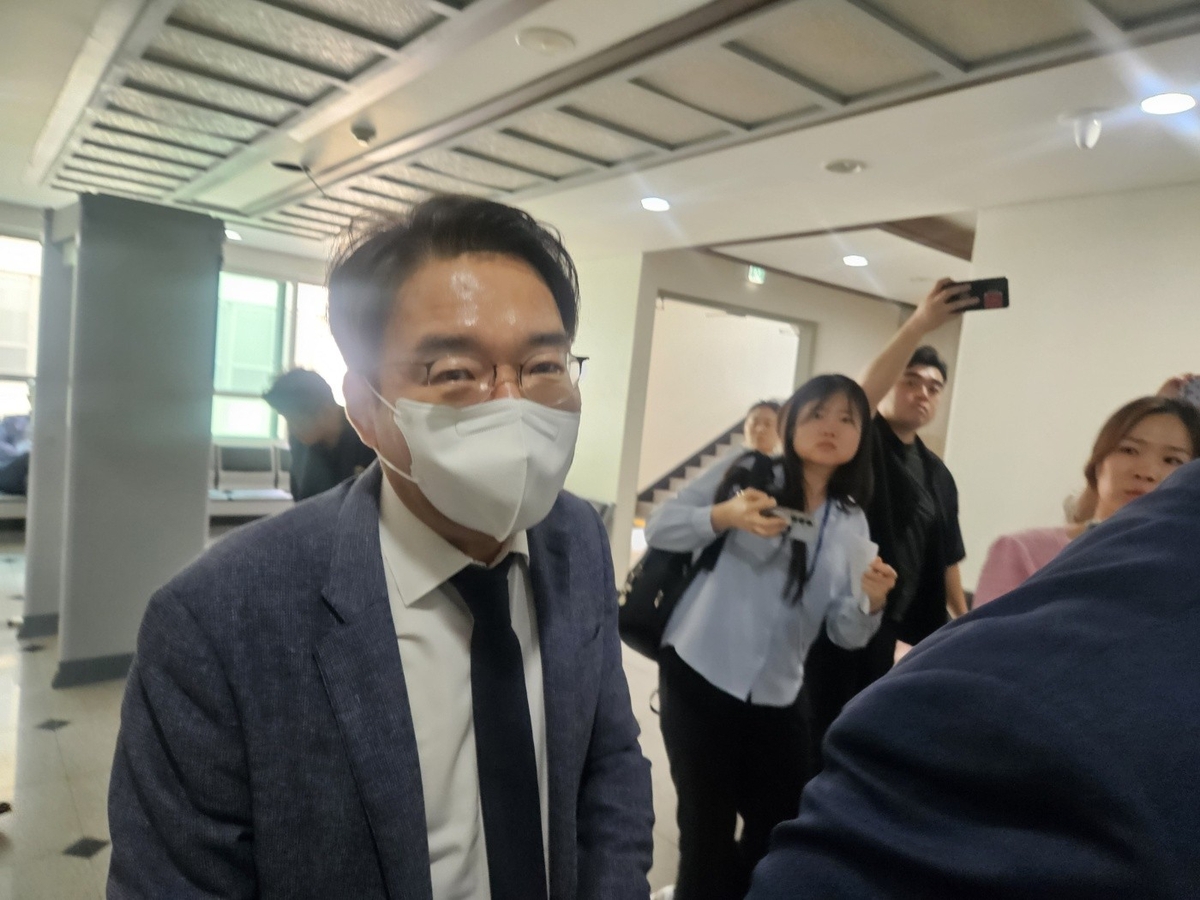 검찰, 정치자금법 위반 혐의 대구 동구청장 벌금 300만원 구형