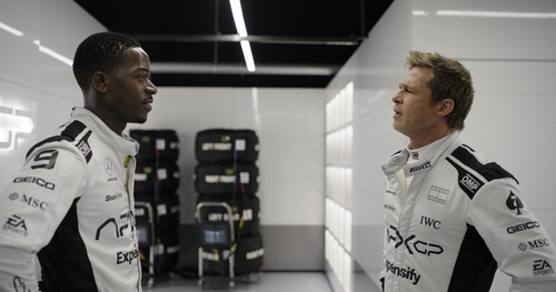 브래드 피트 'F1' 흥행 시동…개봉일 예매 10만장 돌파