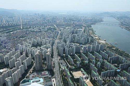 [서미숙의 집수다] "재건축 활성화한다더니 돈줄 죄나"…정비사업도 날벼락