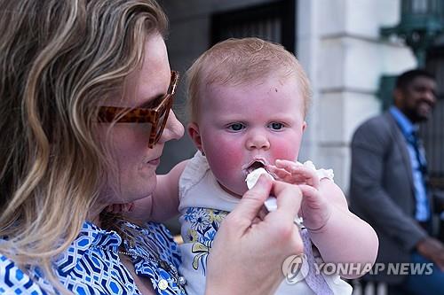 美 아이스크림 업체들 "인공색소 퇴출"…보건장관 방침에…