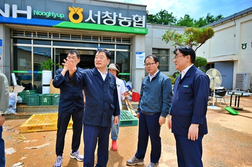 농협중앙회, 광주·전남 찾아 집중호우 피해 복구 지원(…