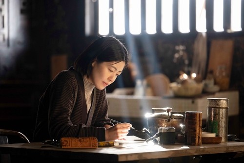 심은경 주연 