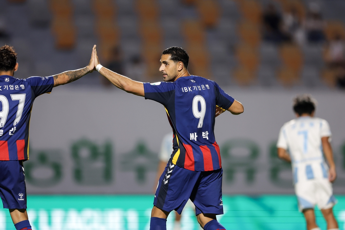 수원FC의 싸박