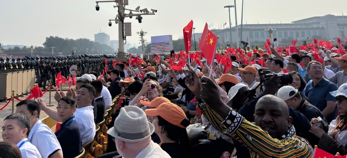 3일 중국 전승절 80주년 열병식 관람객들