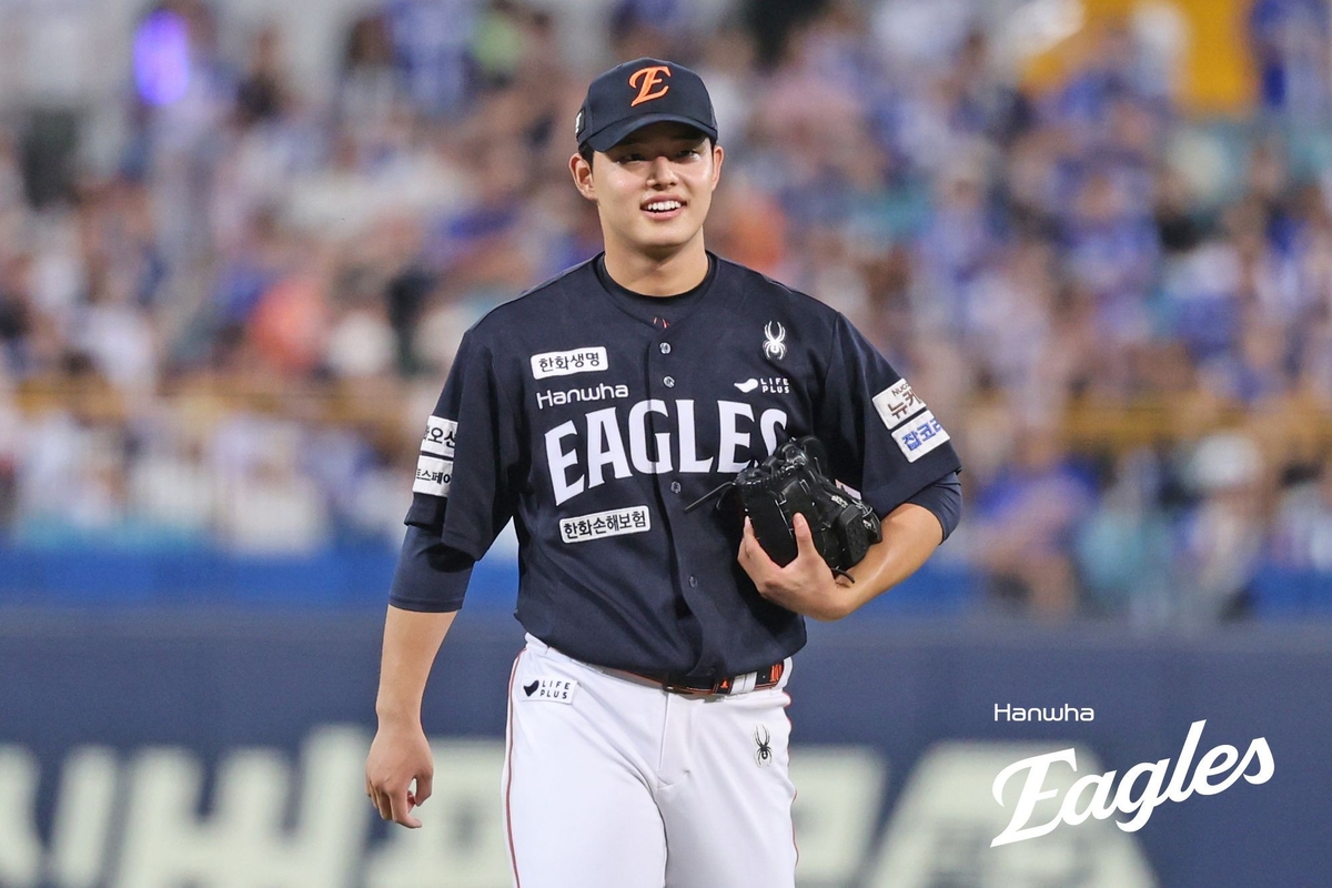 문동주 6⅓이닝 9K 2실점 호투…한화, 삼성 잡고 3연승 질주