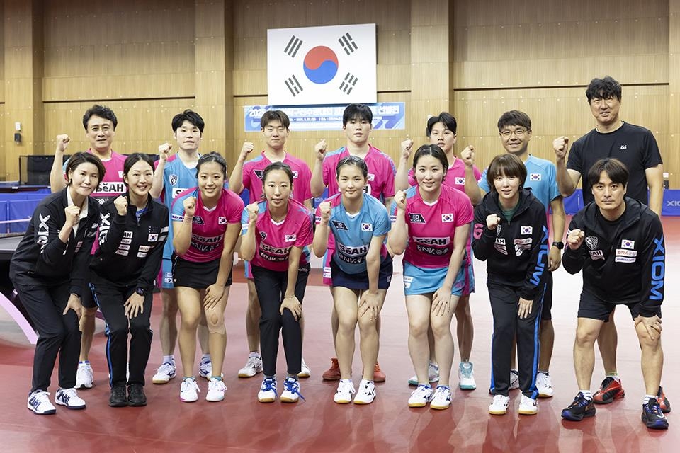 파이팅 외치는 탁구 남녀 대표팀