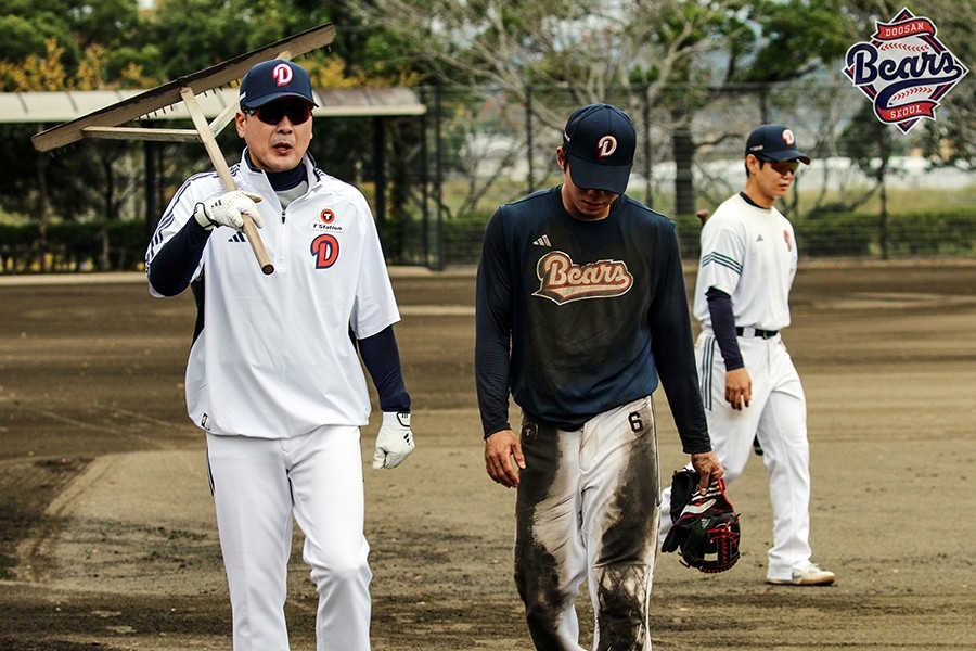 프로야구 두산 마무리 캠프 달구는 '지옥의 디펜스 데이'