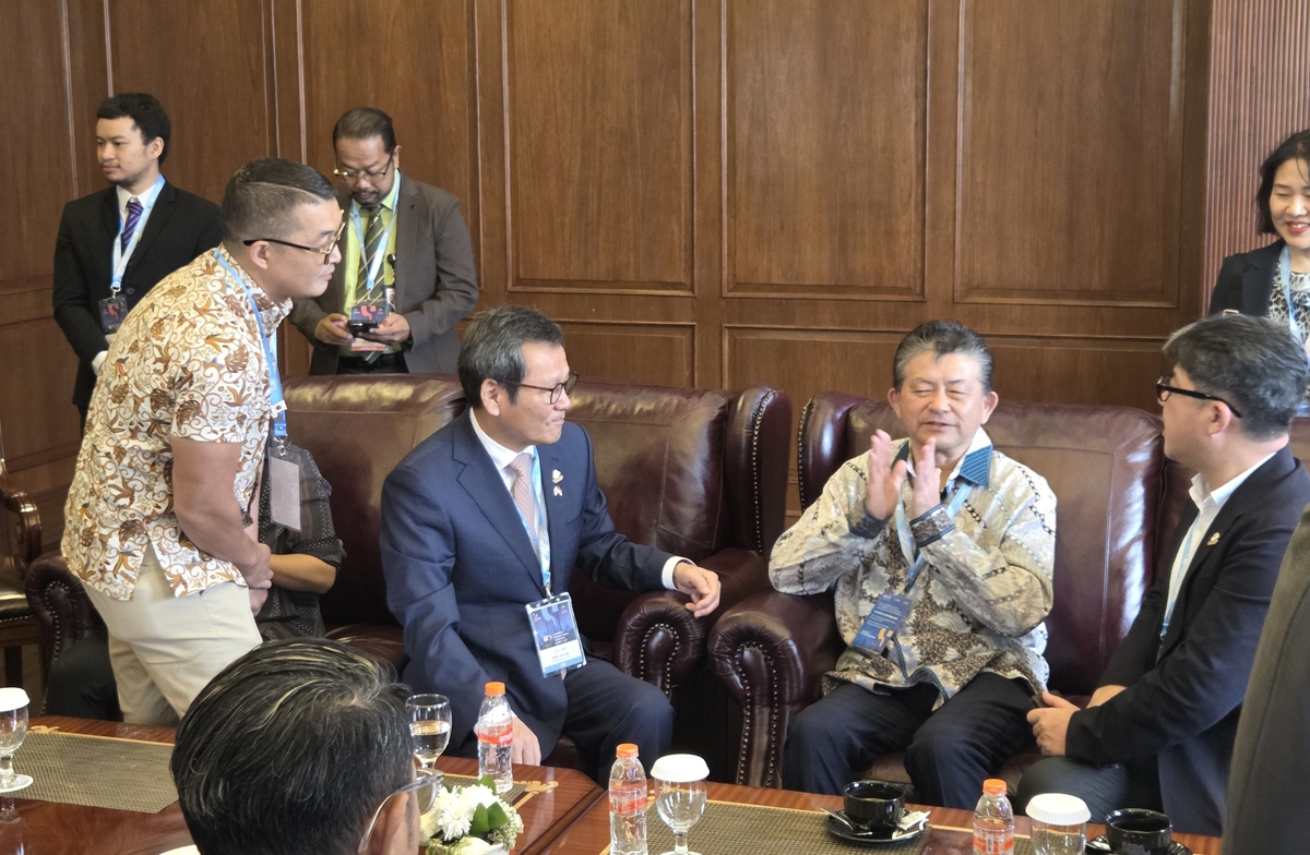 인니 국제교통정상회의 참석한 김홍규 강릉시장