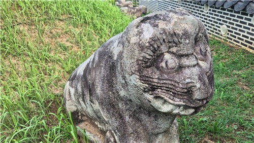 조선 단종의 능인 영월 장릉의 석호 2025.9.2 [사진/김정선 기자]