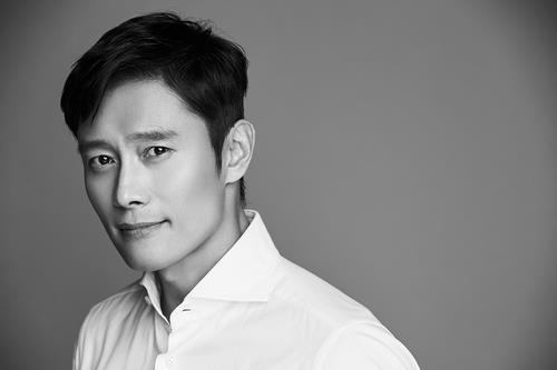 South Korean actor Lee Byung-hun wins US award as Asian artist