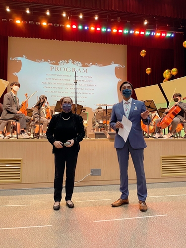 Una orquesta estudiantil interpreta una canción chilena para conmemorar el 60º aniversario de los lazos Corea del Sur-Chile