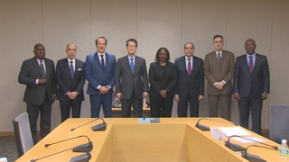 Visite d'ambassadeurs de pays francophones au siège de Yonhap