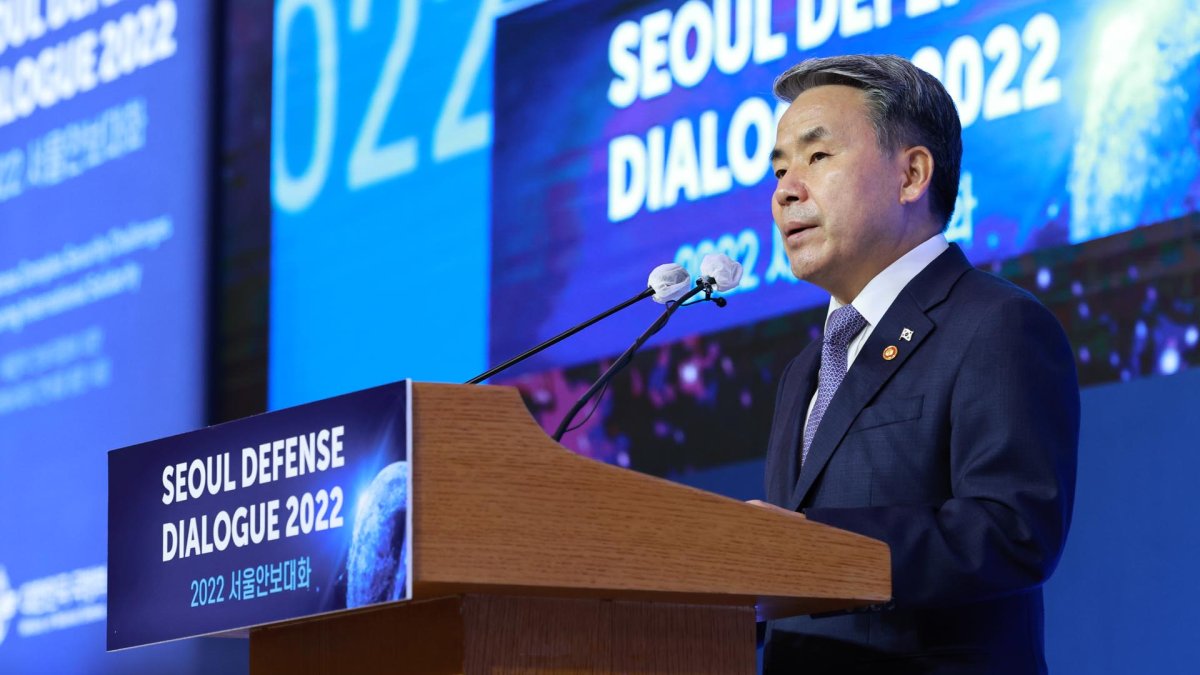Ministro de Defensa: Corea del Norte gozaría beneficios 'infinitos' si toma pasos de desnuclearización