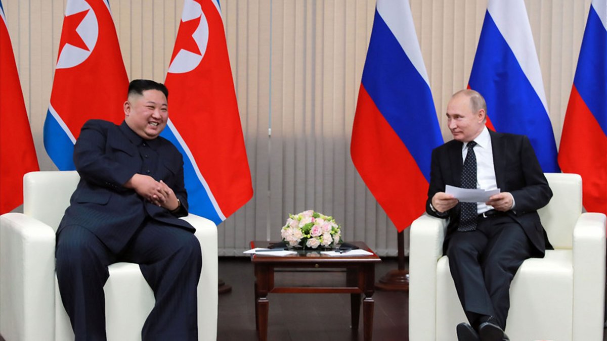 Le sommet Poutine-Kim sera suivi d'un dîner officiel, selon Sputnik
