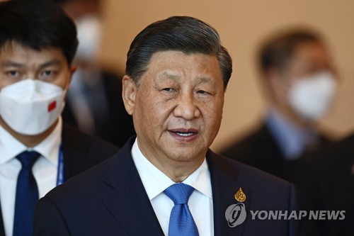 미중 APEC서 대화…시진핑 "오해 줄이자"·해리스 "소통선 유지"(종합)