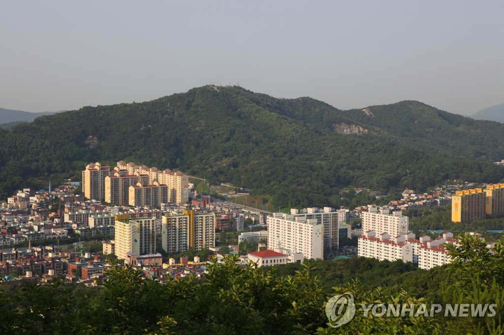 인천 문학산 정상 개방 기대…시·군당국 협의 | 연합뉴스