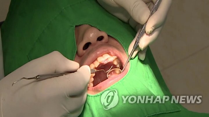 "치주염 세균이 대장암 예후 악화시켜…면역세포 발달 억제"
