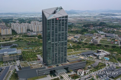 차기 한전 사장에 쏠리는 눈…개혁 성향 외부인사 '주목'