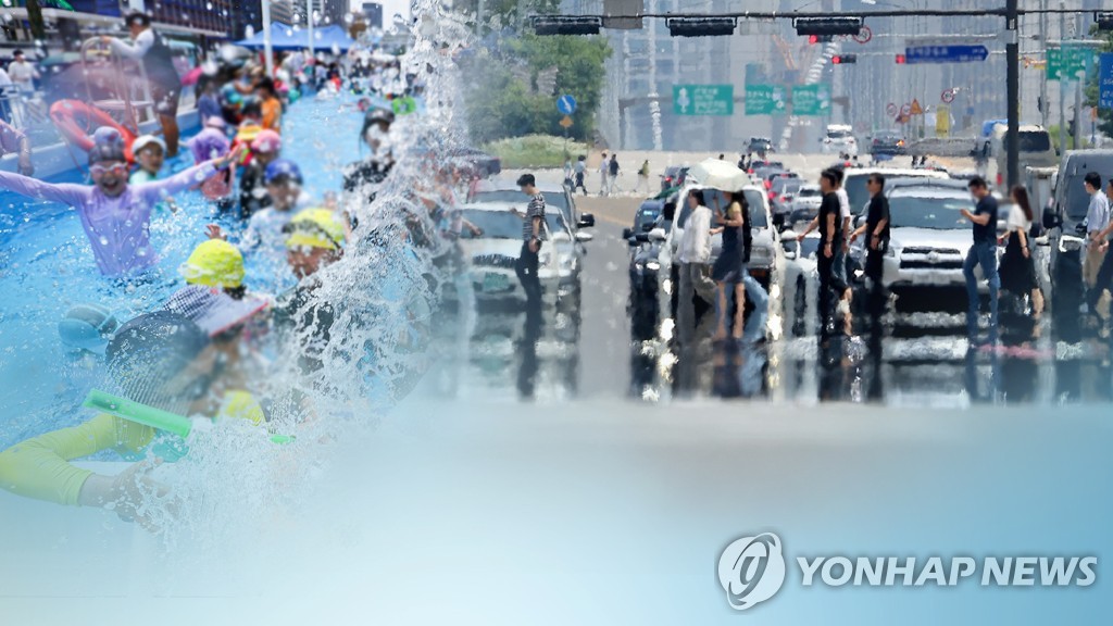 삼척 37.3도 '덥다 더워'…폭염에 강원 해수욕장·계…