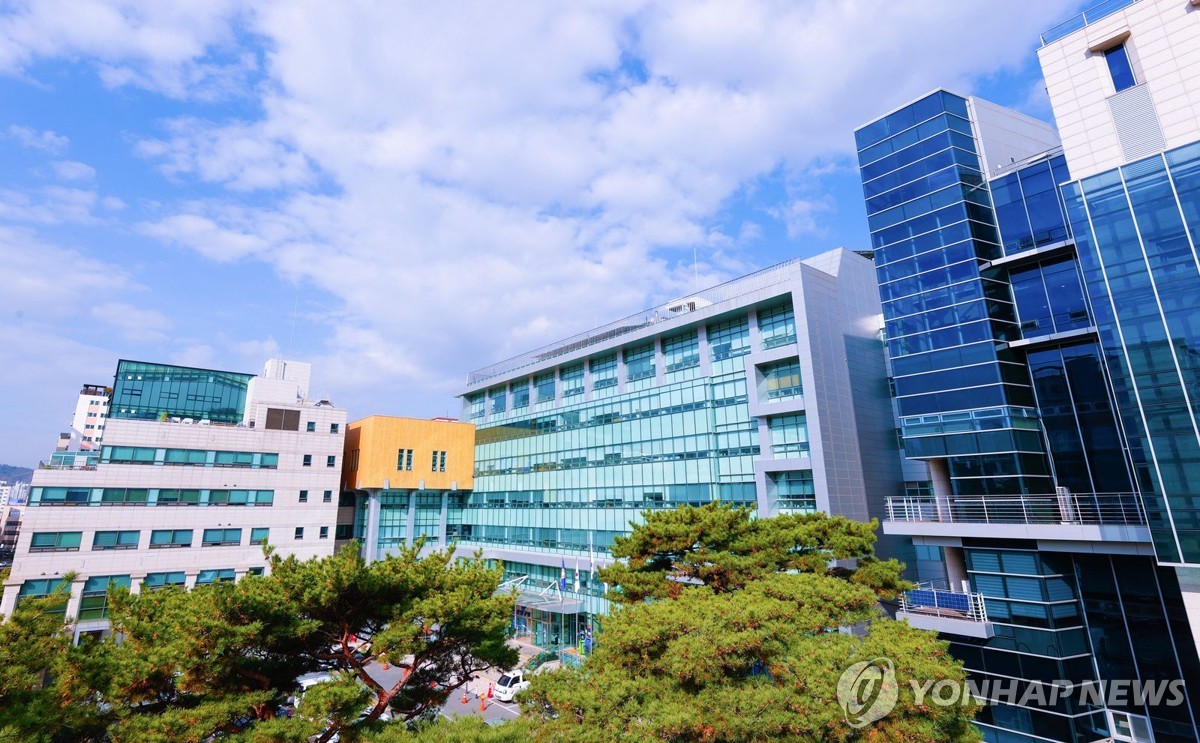 은평구상공회장배 골프대회 열려…소외계층에 300만원 쾌척