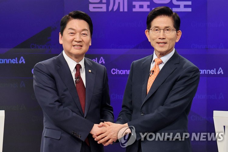 안철수 "김문수, 계엄·탄핵 사과해달라…尹탈당 李막을 교두보"