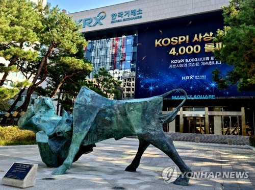 [머니플로우] 국내 증시 출렁이자 예탁금 '뚝'…미국 증시는 '사자'